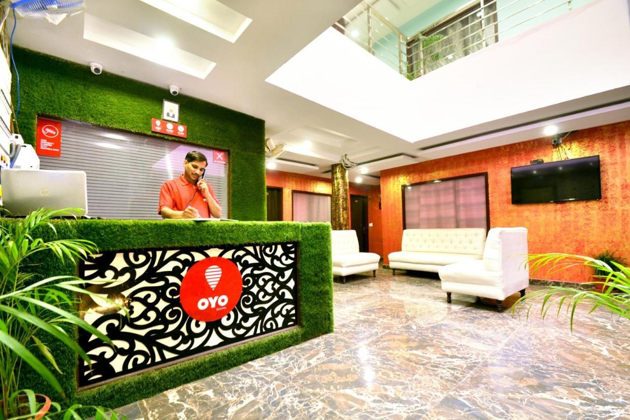 Oyo 8622 Hotel Grand Inn Chandīgarh Exteriér fotografie
