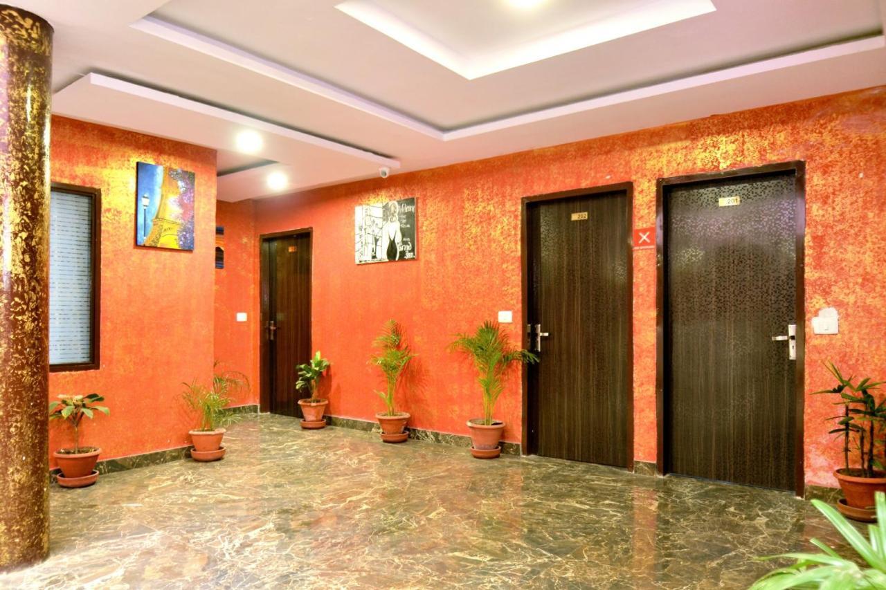 Oyo 8622 Hotel Grand Inn Chandīgarh Exteriér fotografie