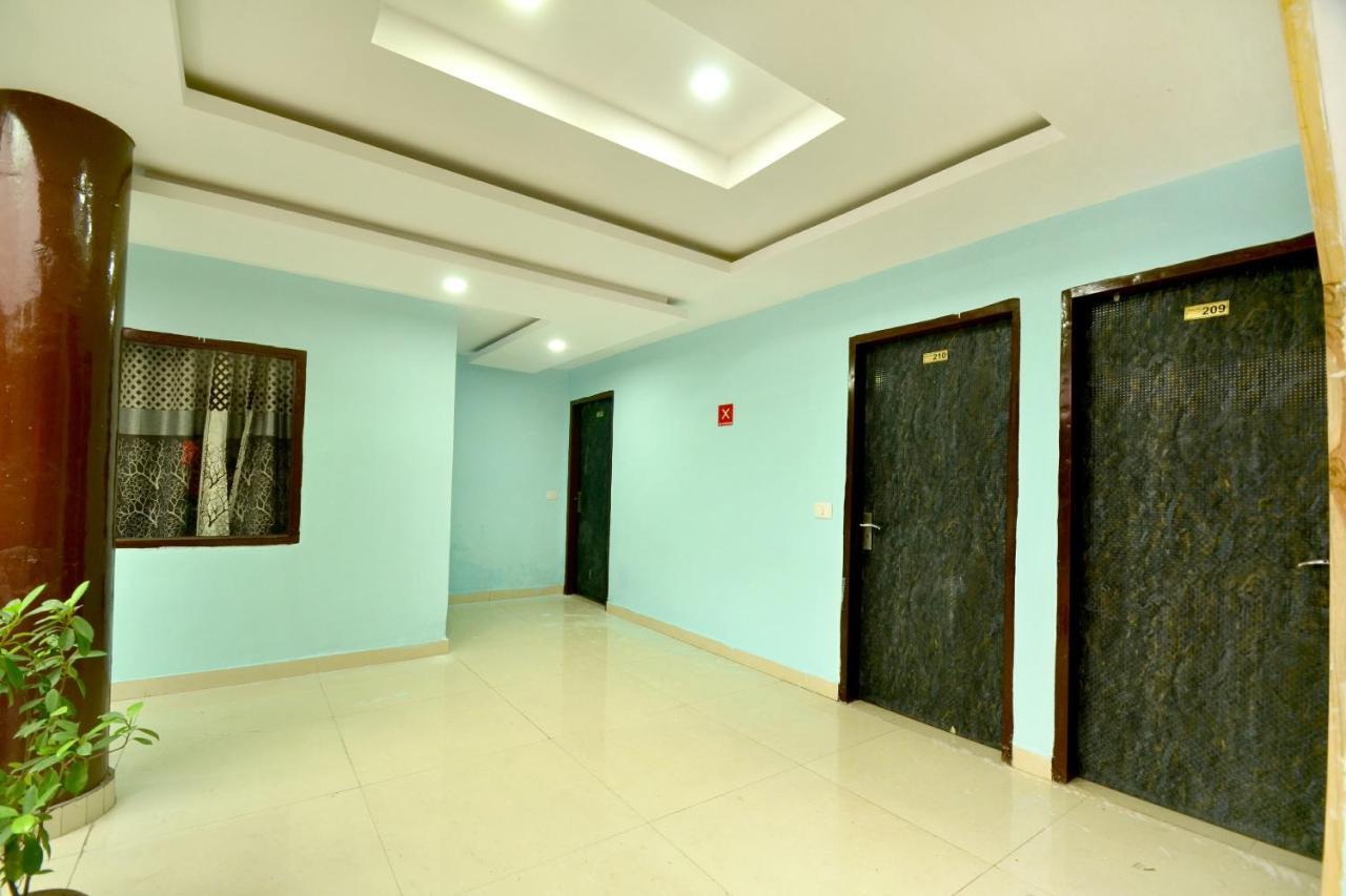 Oyo 8622 Hotel Grand Inn Chandīgarh Exteriér fotografie
